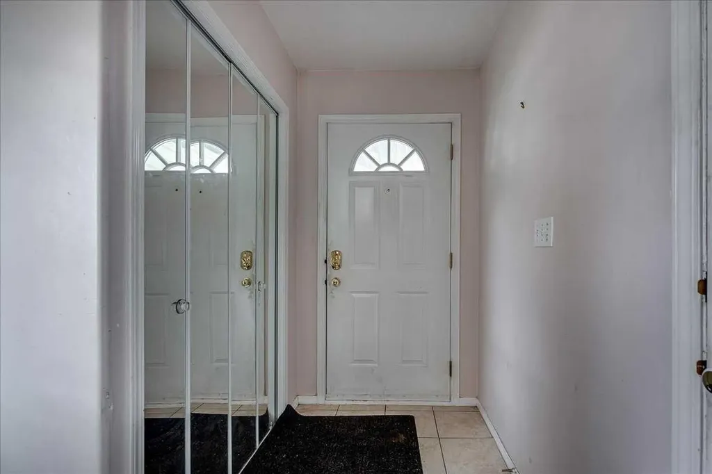 13 Kerry Wood Mews Red Deer AB T4N 7B8