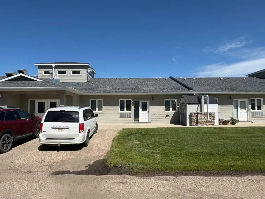 4304 51 Street Spirit River AB T0H 3G0