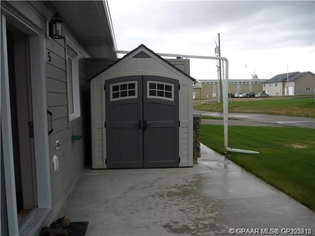 4304 51 Street Spirit River AB T0H 3G0