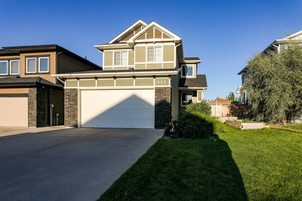 939 Maydell Palmer Vista N Lethbridge AB T1H7B7