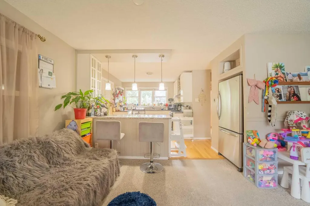 1306 1st Avenue Canmore AB T1W 1M4