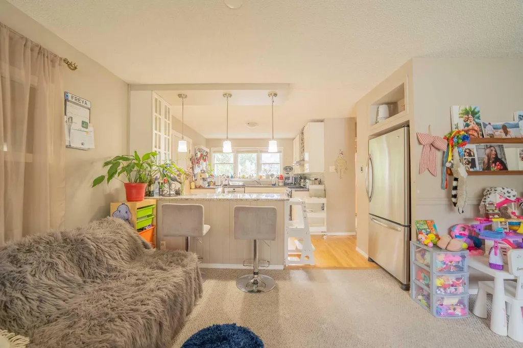 1306 1st Avenue Canmore AB T1W 1M4