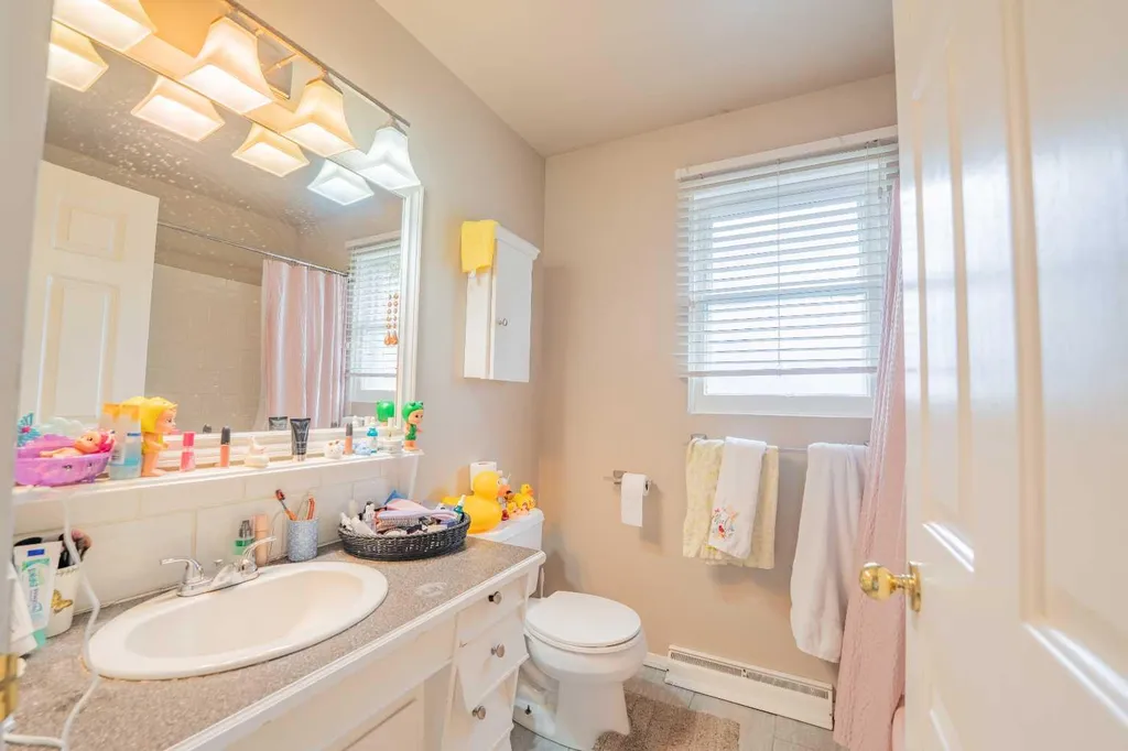 1306 1st Avenue Canmore AB T1W 1M4
