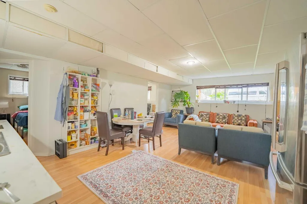 1306 1st Avenue Canmore AB T1W 1M4
