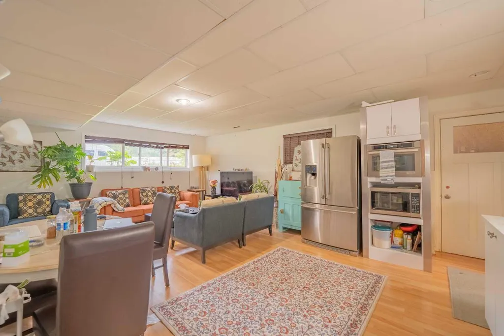 1306 1st Avenue Canmore AB T1W 1M4
