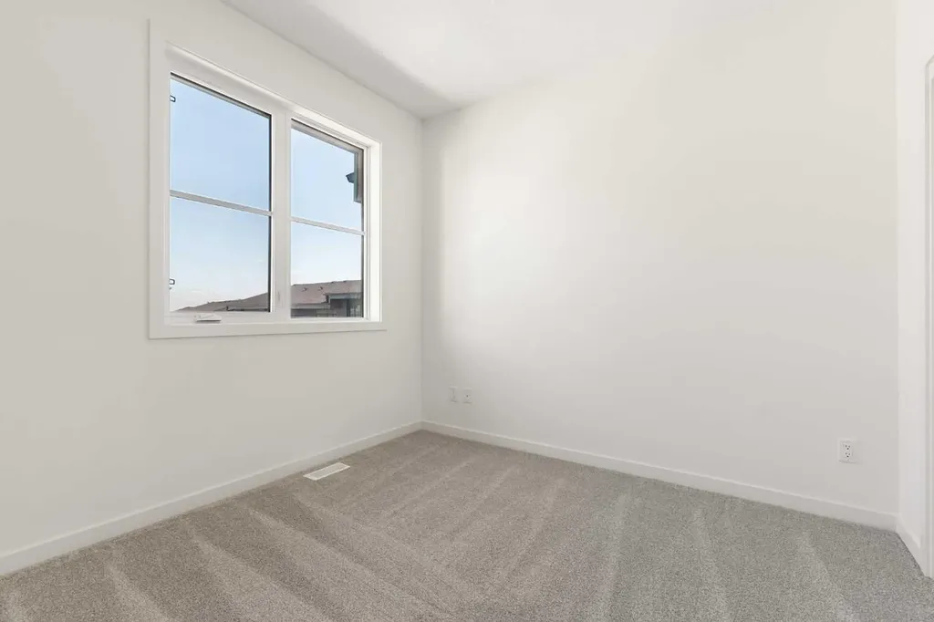 1453 Na'a Drive SW Calgary AB T3H 6H7