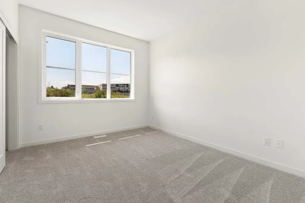 1453 Na'a Drive SW Calgary AB T3H 6H7