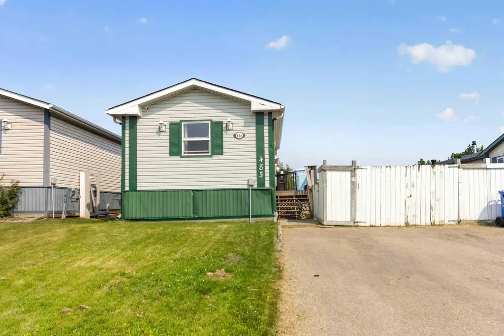 485 Harpe Way Fort Mcmurray AB T9K 2K7