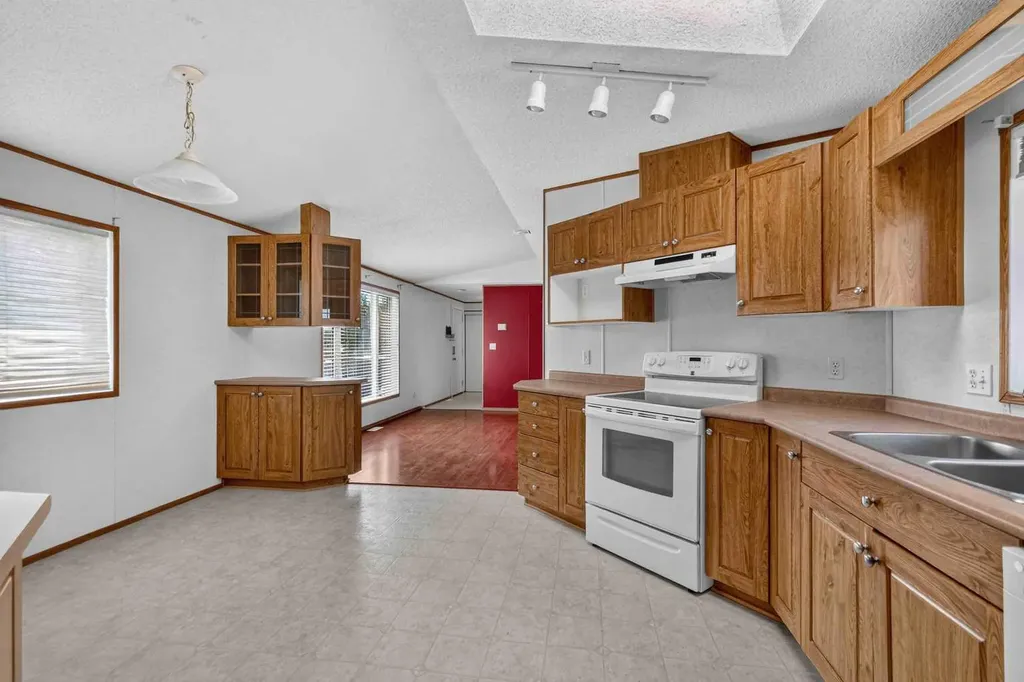 485 Harpe Way Fort Mcmurray AB T9K 2K7