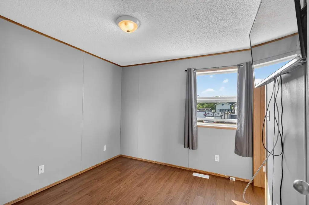 485 Harpe Way Fort Mcmurray AB T9K 2K7