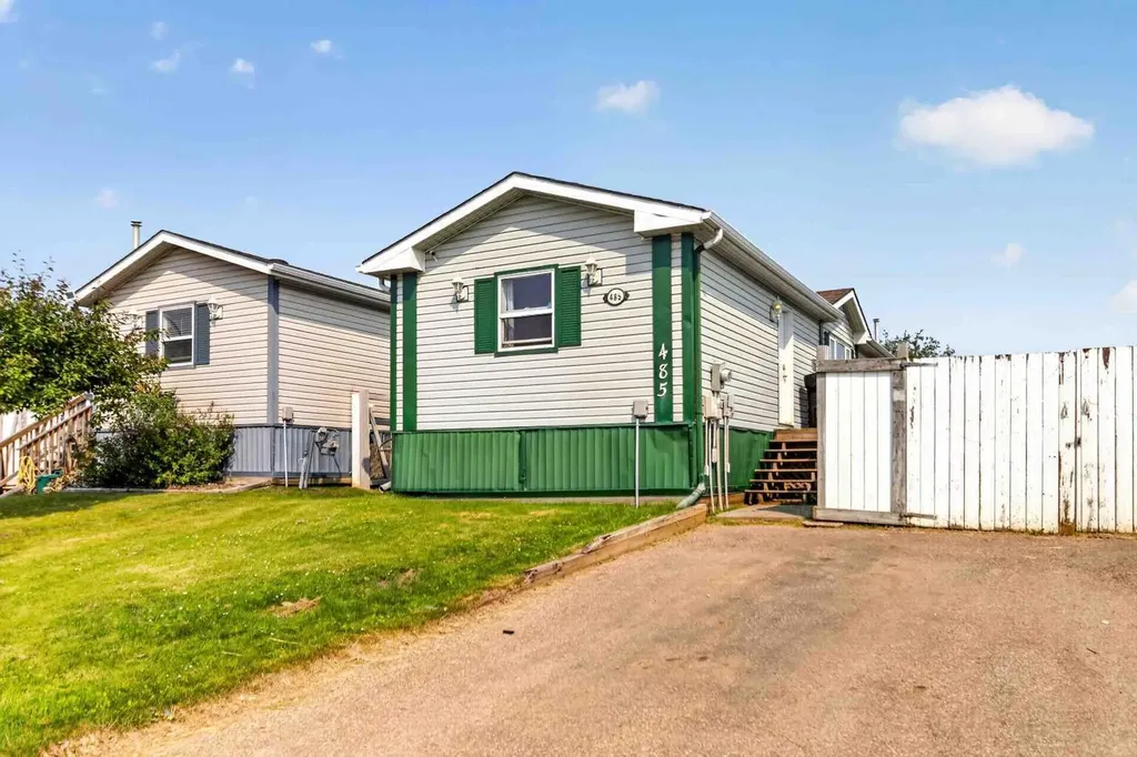 485 Harpe Way Fort Mcmurray AB T9K 2K7