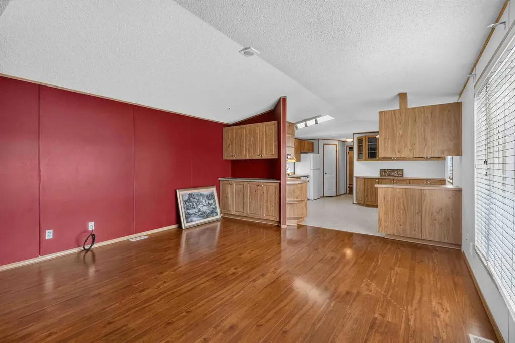 485 Harpe Way Fort Mcmurray AB T9K 2K7