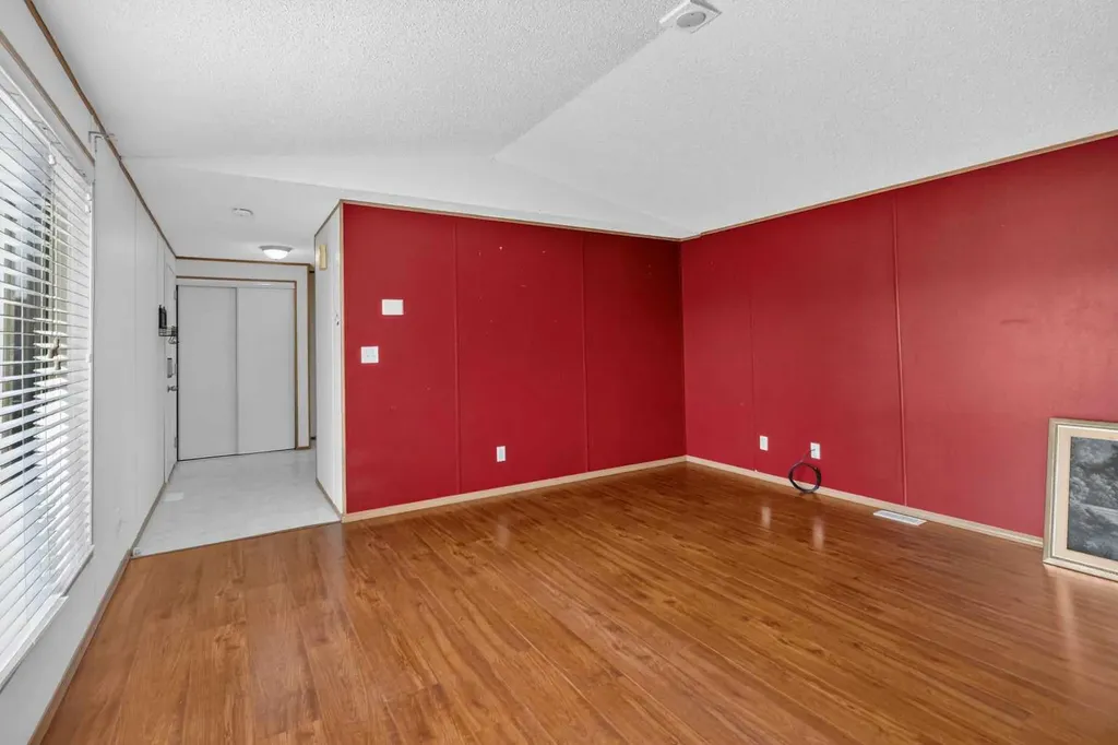 485 Harpe Way Fort Mcmurray AB T9K 2K7
