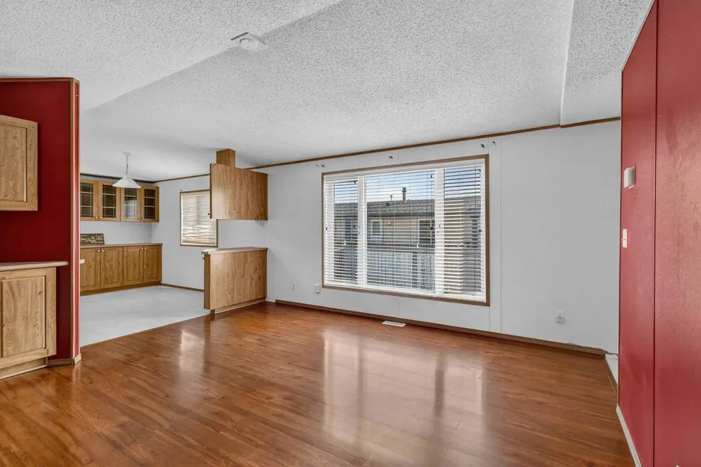 485 Harpe Way Fort Mcmurray AB T9K 2K7