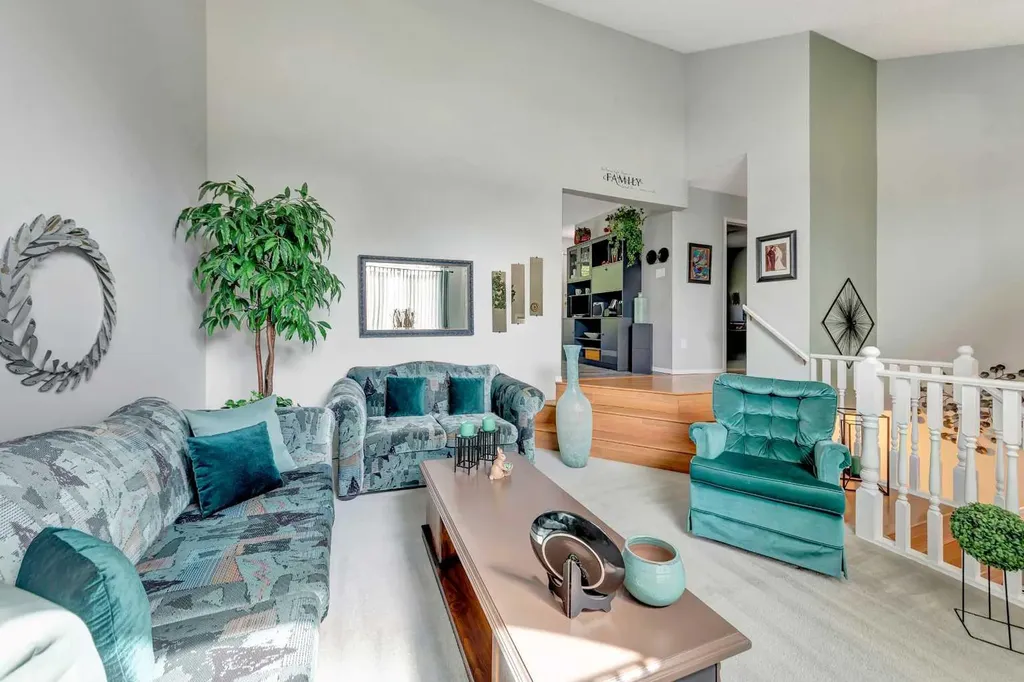 2307 52b Avenue Lloydminster AB T9V 2R2