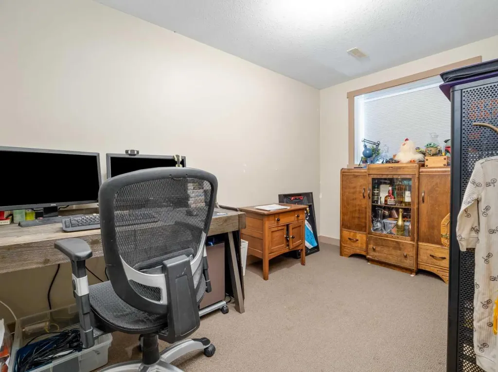 275 Mt Sunburst Way W Lethbridge AB T1K 2S6
