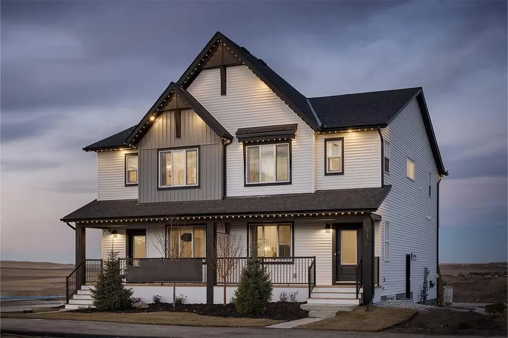 536 Tekarra Drive NW Calgary AB T3R2G1