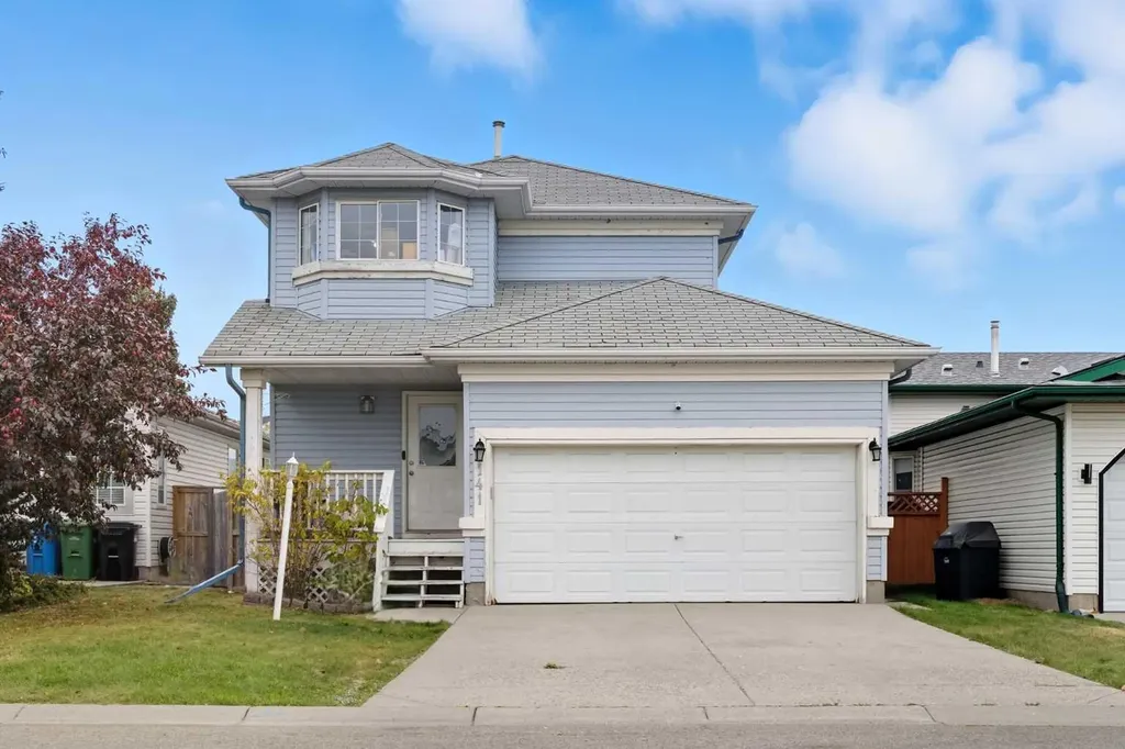 141 Saratoga Close NE Calgary AB T1Y 7A1