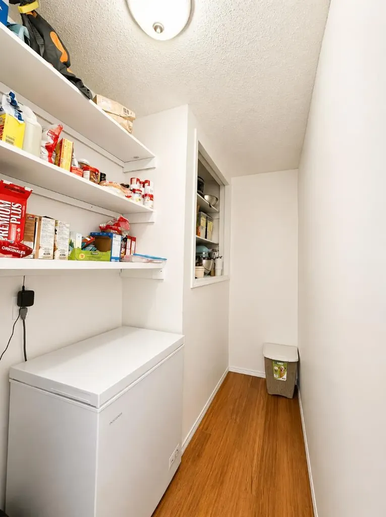 2119 23 Ave Close Bowden AB T0M 0K0