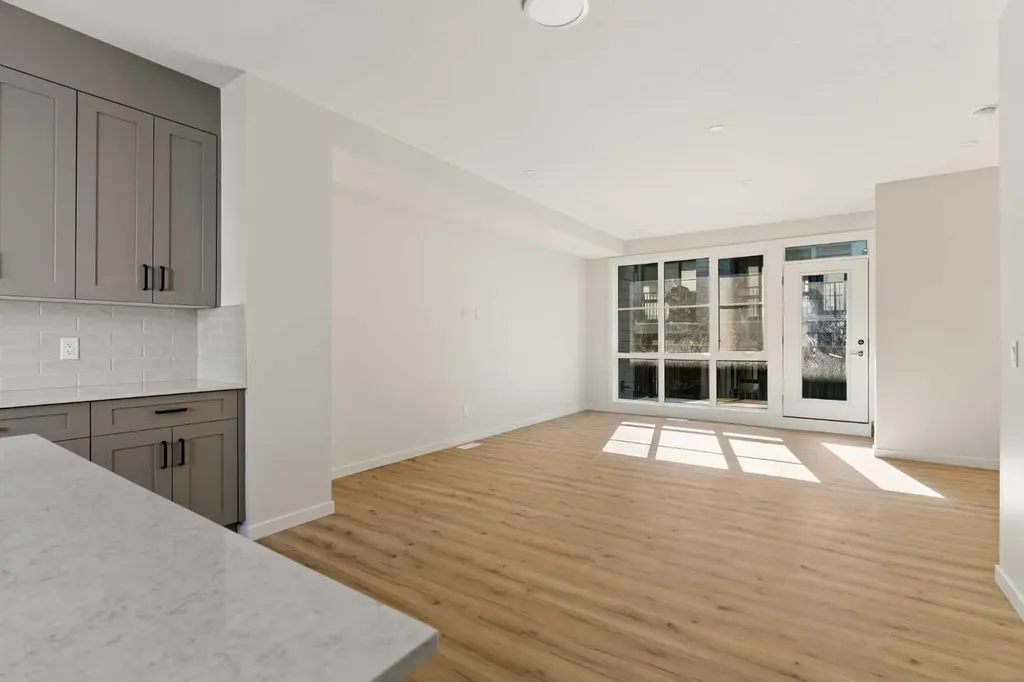 1453 Na'a Drive SW Calgary AB T3H 6H7