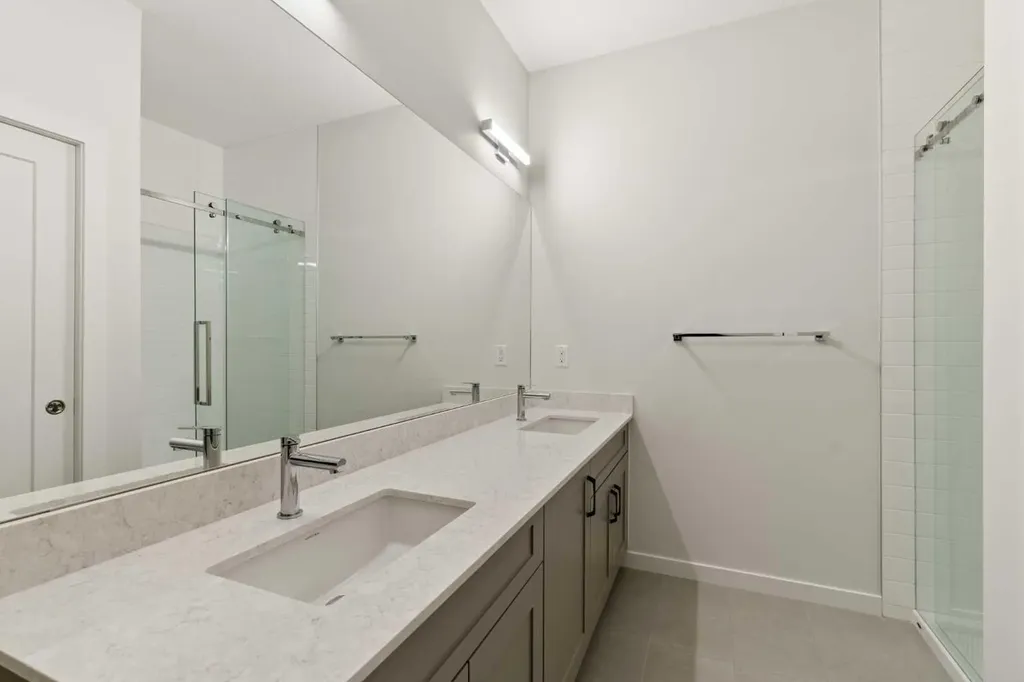 1453 Na'a Drive SW Calgary AB T3H 6H7