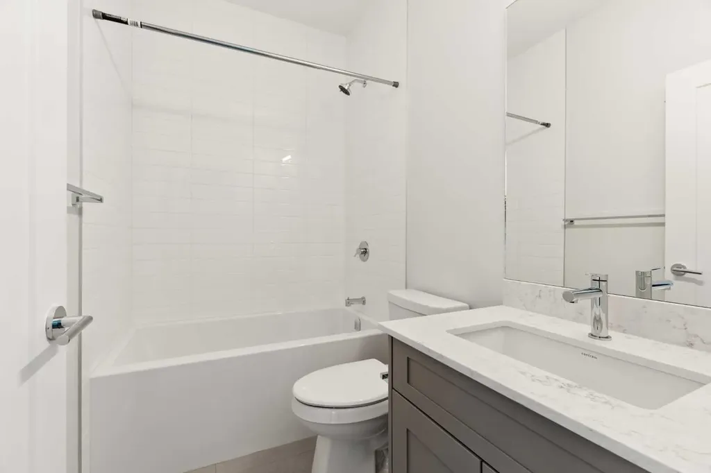 1453 Na'a Drive SW Calgary AB T3H 6H7