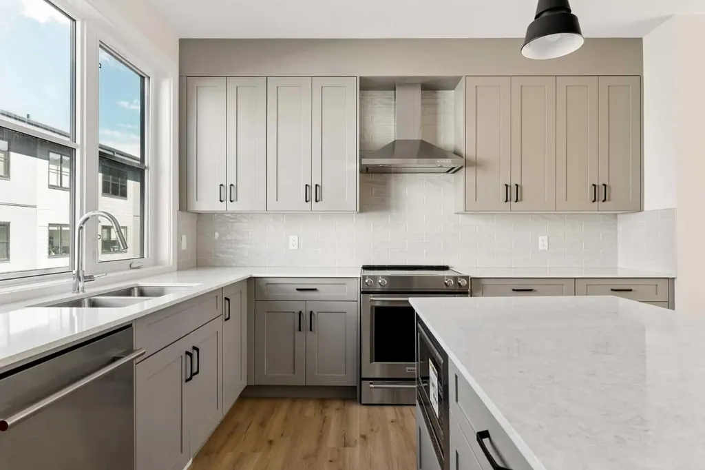 1453 Na'a Drive SW Calgary AB T3H 6H7