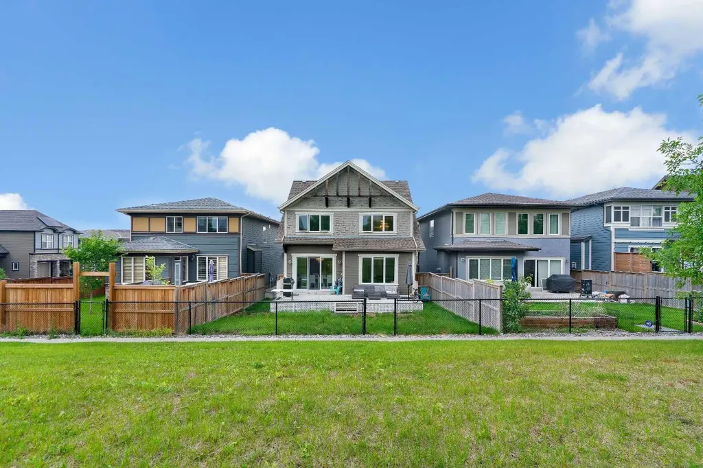 9 Masters Park SE Calgary AB T3M 2B5