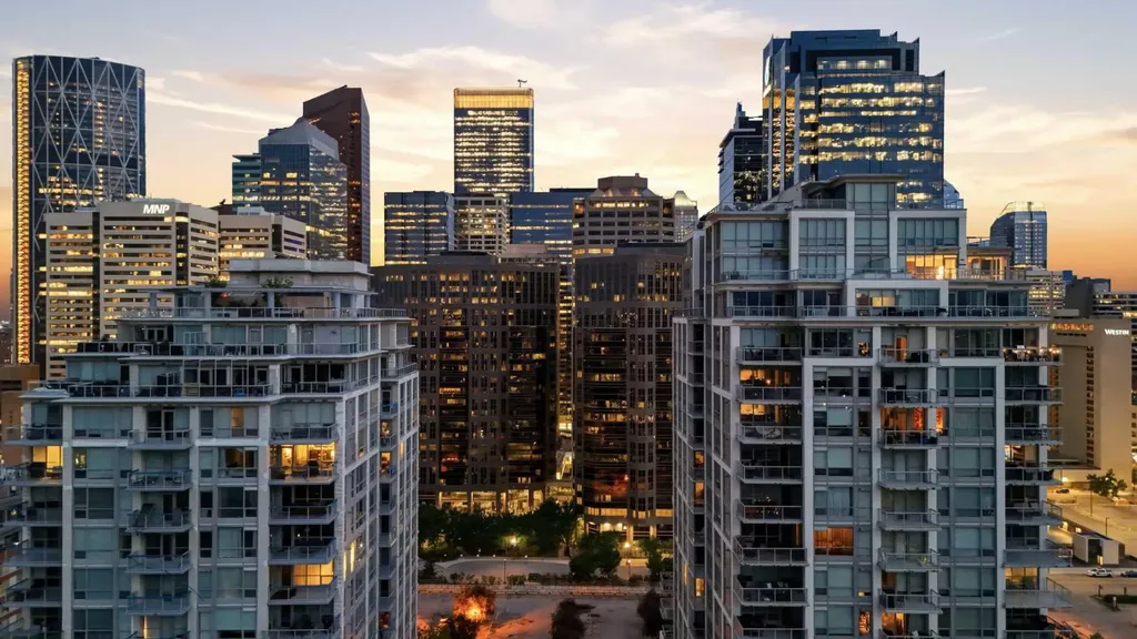 222 Riverfront Avenue SW Calgary AB T2P 0X2
