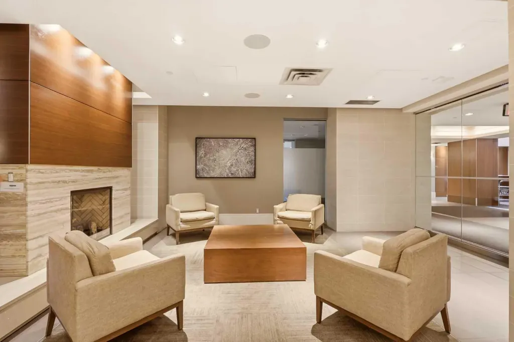 222 Riverfront Avenue SW Calgary AB T2P 0X2