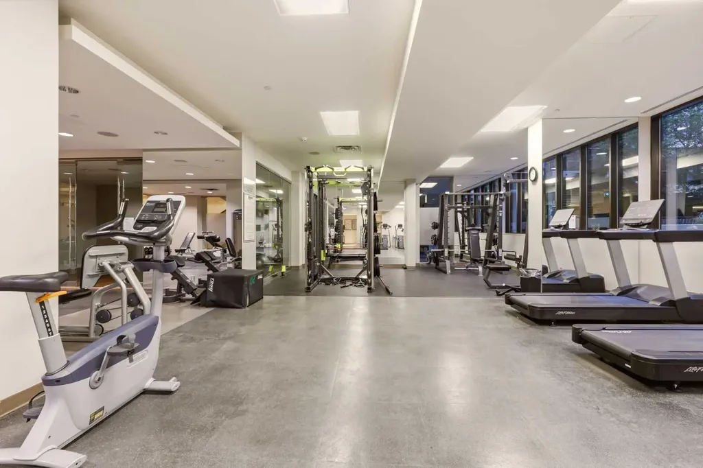 222 Riverfront Avenue SW Calgary AB T2P 0X2