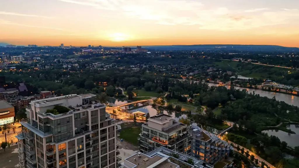 222 Riverfront Avenue SW Calgary AB T2P 0X2