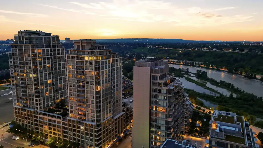 222 Riverfront Avenue SW Calgary AB T2P 0X2
