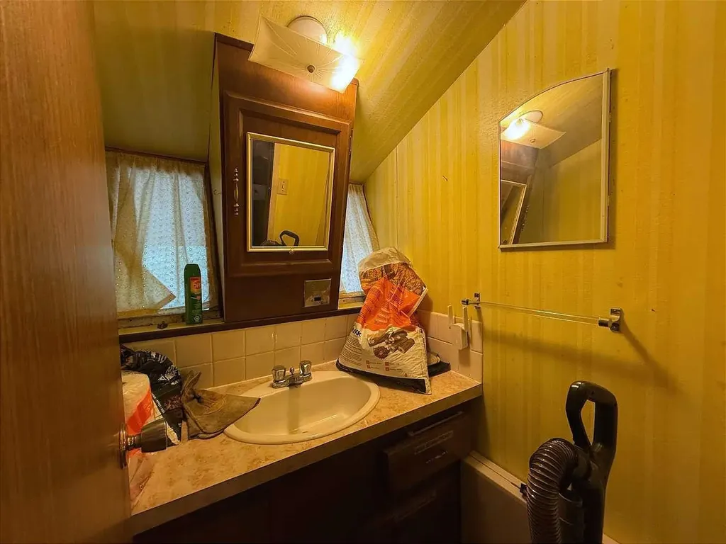 230 Mewatha Drive Rural Athabasca County AB T0A0M0