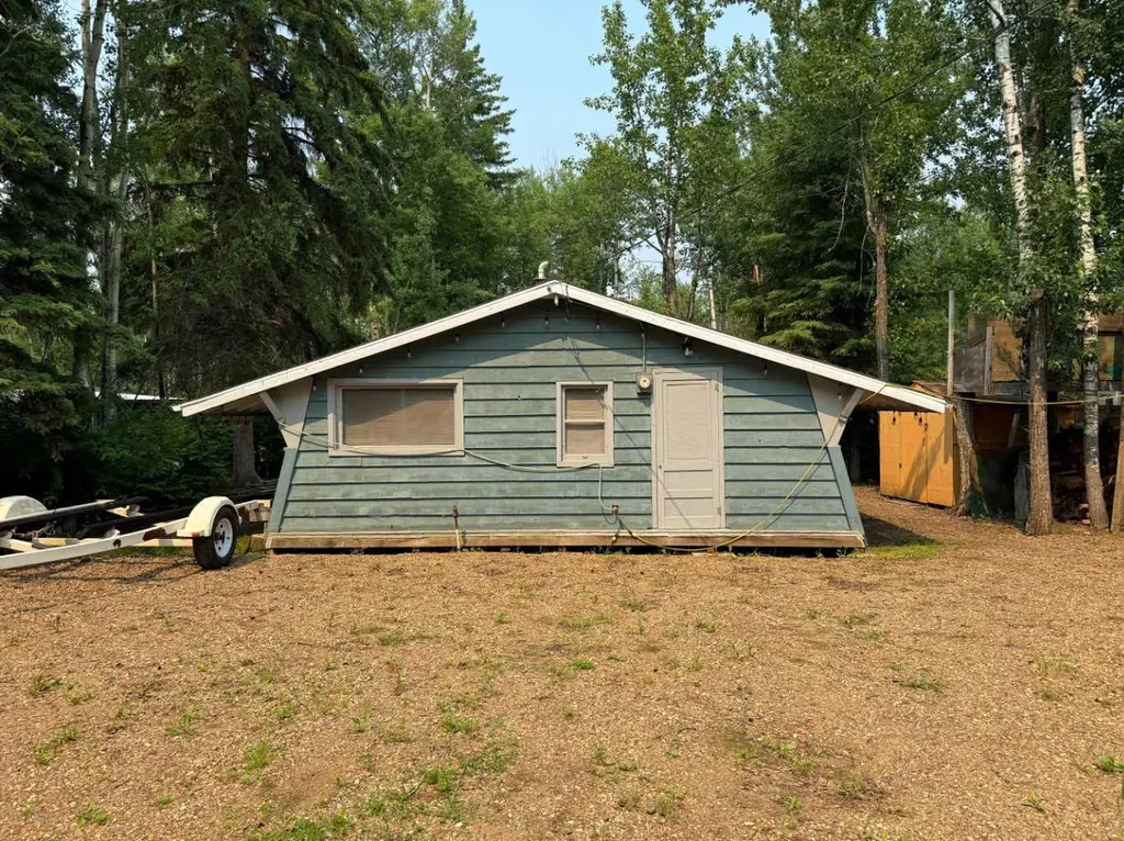 230 Mewatha Drive Rural Athabasca County AB T0A0M0