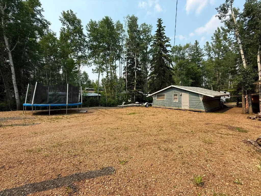 230 Mewatha Drive Rural Athabasca County AB T0A0M0