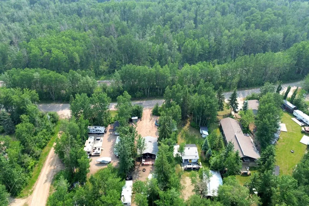 230 Mewatha Drive Rural Athabasca County AB T0A0M0