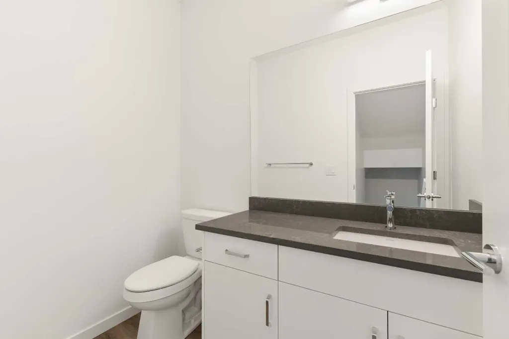 1453 Na'a Drive SW Calgary AB T3H 6H7