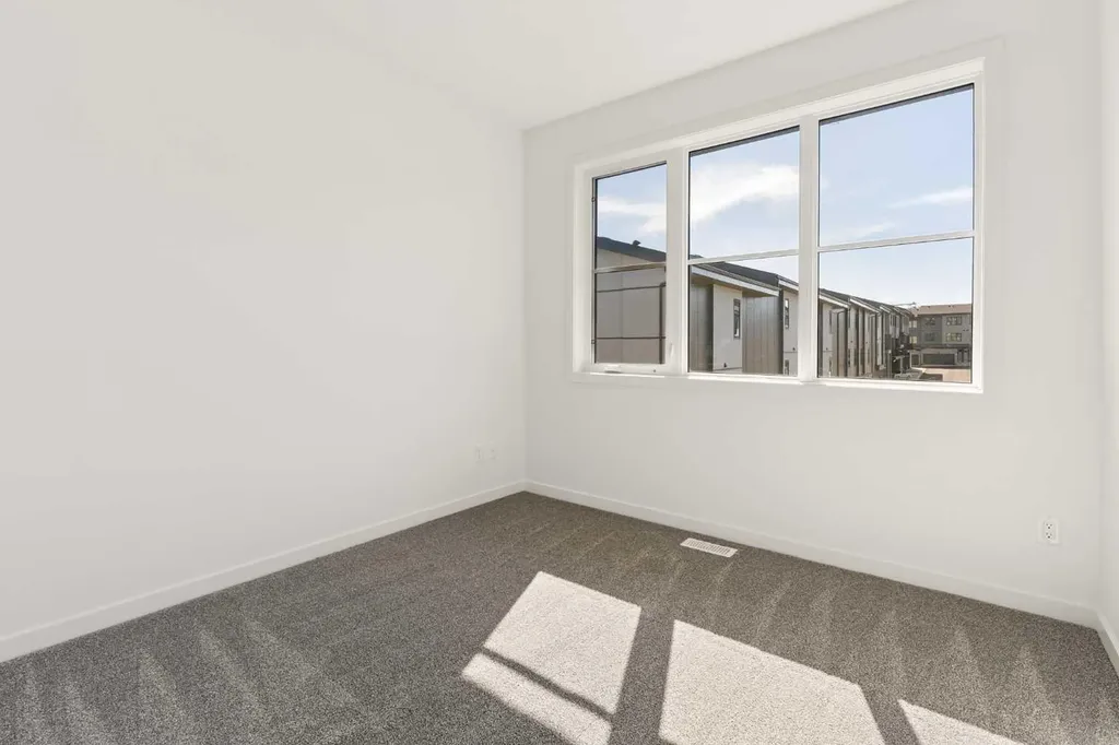 1453 Na'a Drive SW Calgary AB T3H 6H7