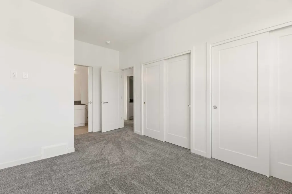 1453 Na'a Drive SW Calgary AB T3H 6H7