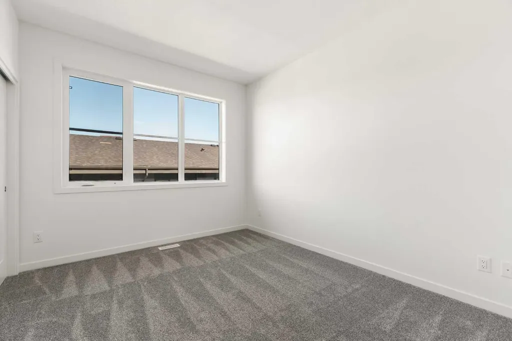 1453 Na'a Drive SW Calgary AB T3H 6H7