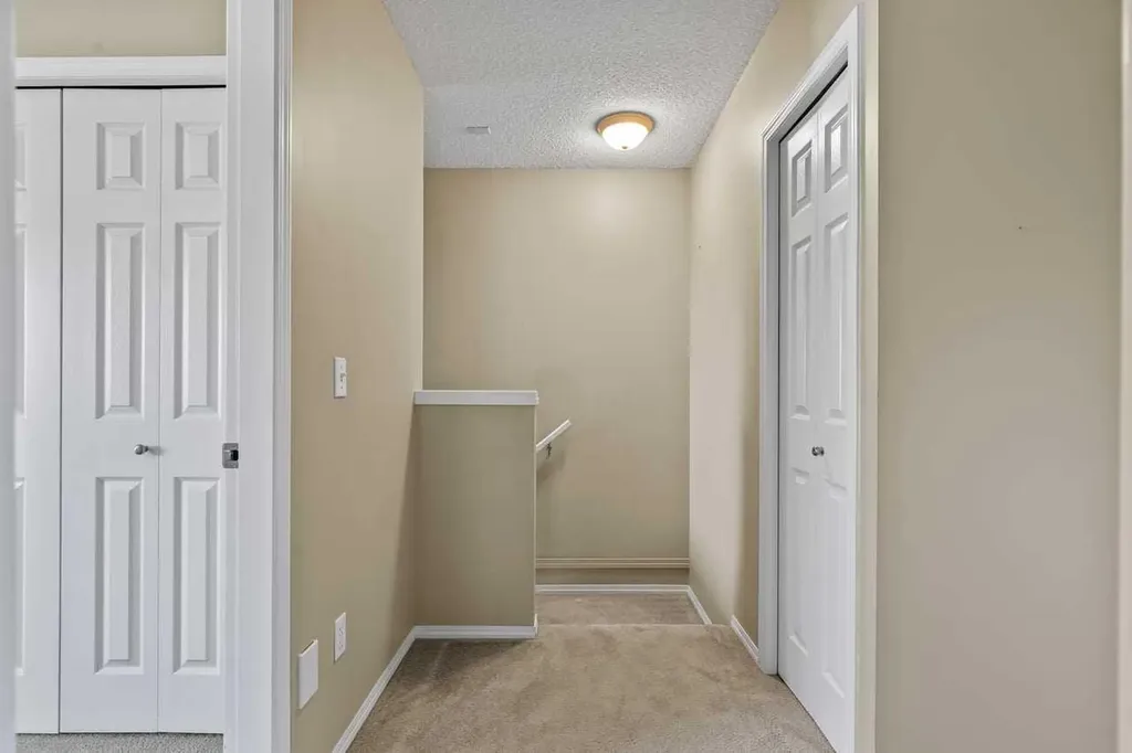 17 Citadel Point NW Calgary AB T3G 5L2