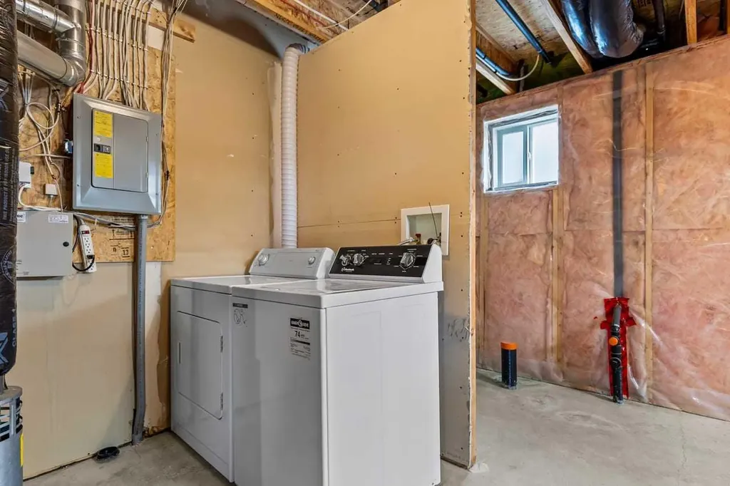 17 Citadel Point NW Calgary AB T3G 5L2