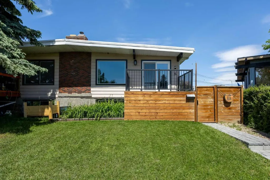 8A Arlington Bay SE Calgary AB T2H 2B2