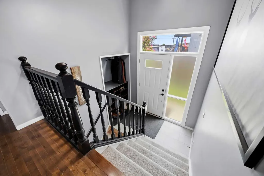 8A Arlington Bay SE Calgary AB T2H 2B2