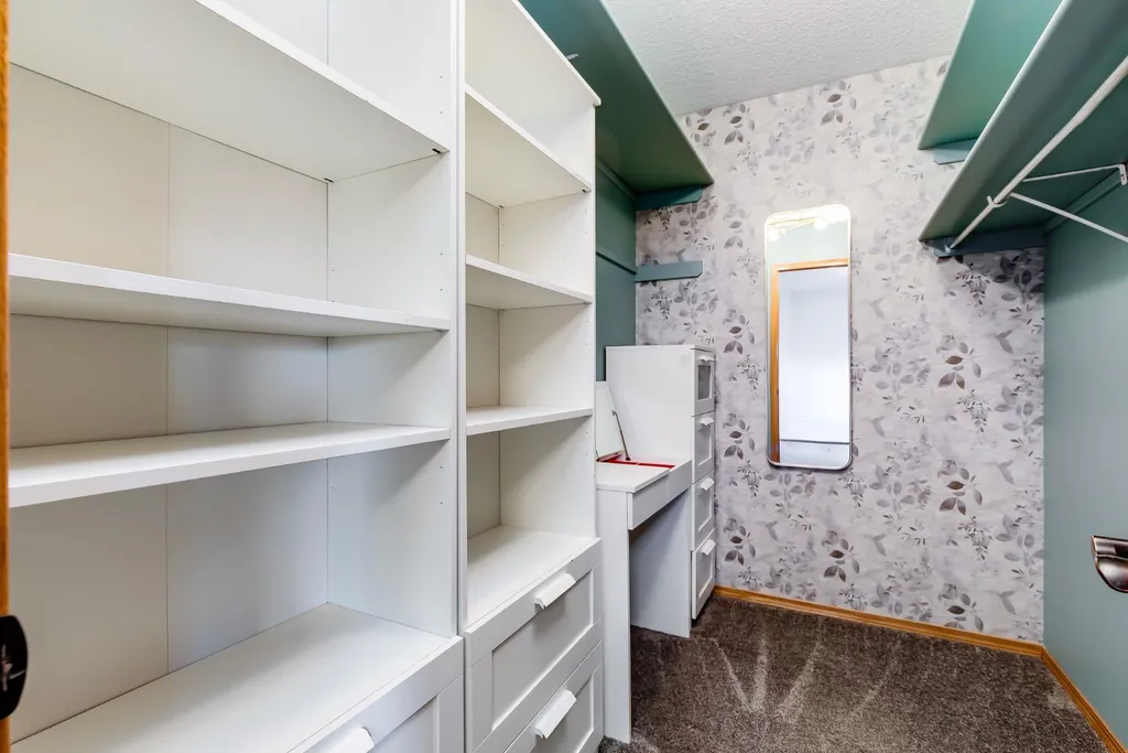 98 Everglade Drive SE Airdrie AB T4B 2E8