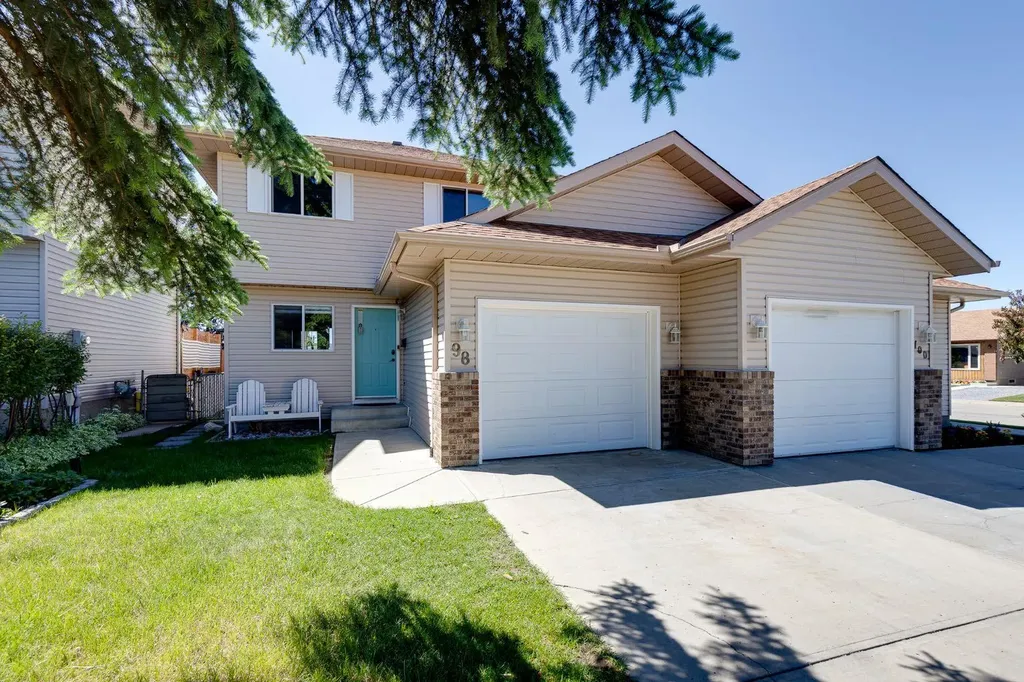 98 Everglade Drive SE Airdrie AB T4B 2E8