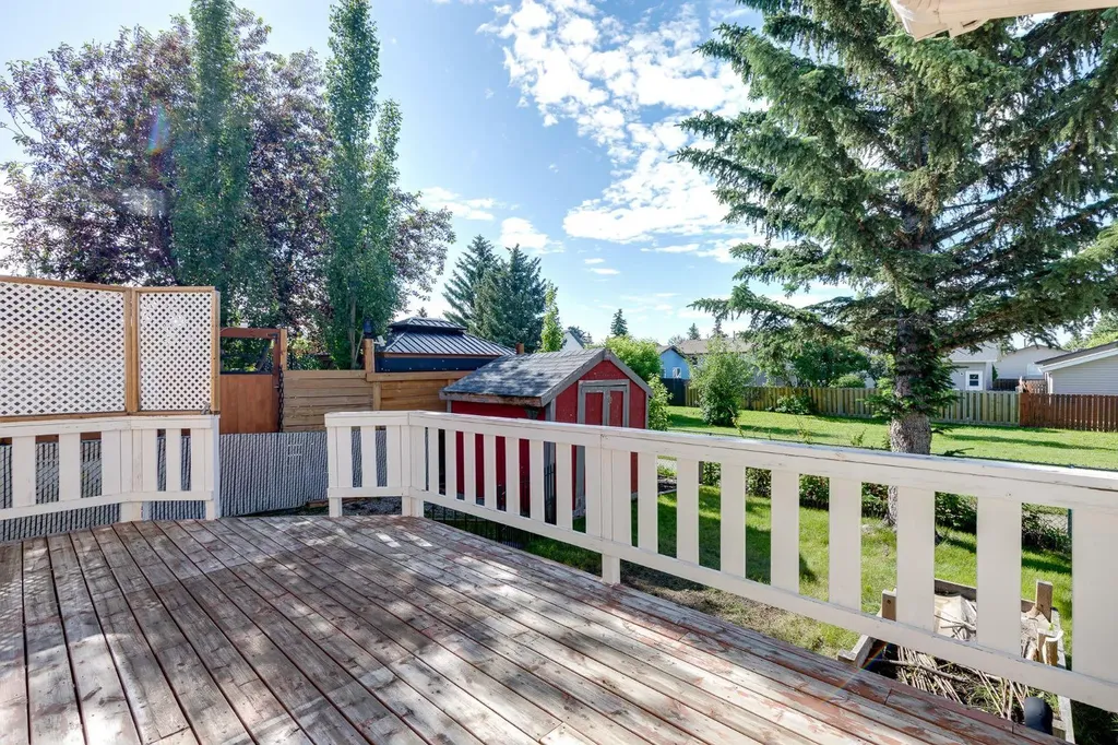 98 Everglade Drive SE Airdrie AB T4B 2E8