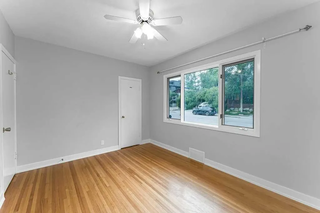 2216 19 Street SW Calgary AB T2T 4W9