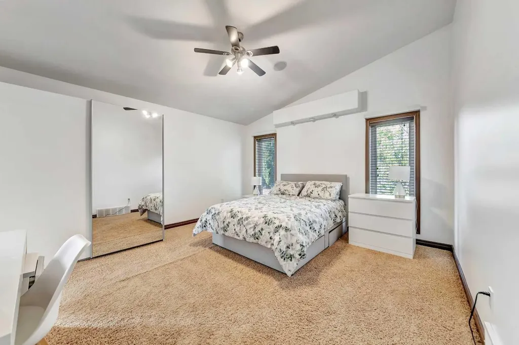 6105 24 Street Lloydminster AB T9V 3J8